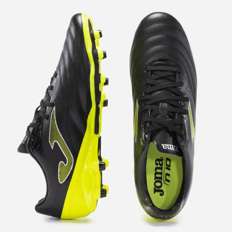 Lightweight Joma Numero-10 S FG soccer shoes for professional play