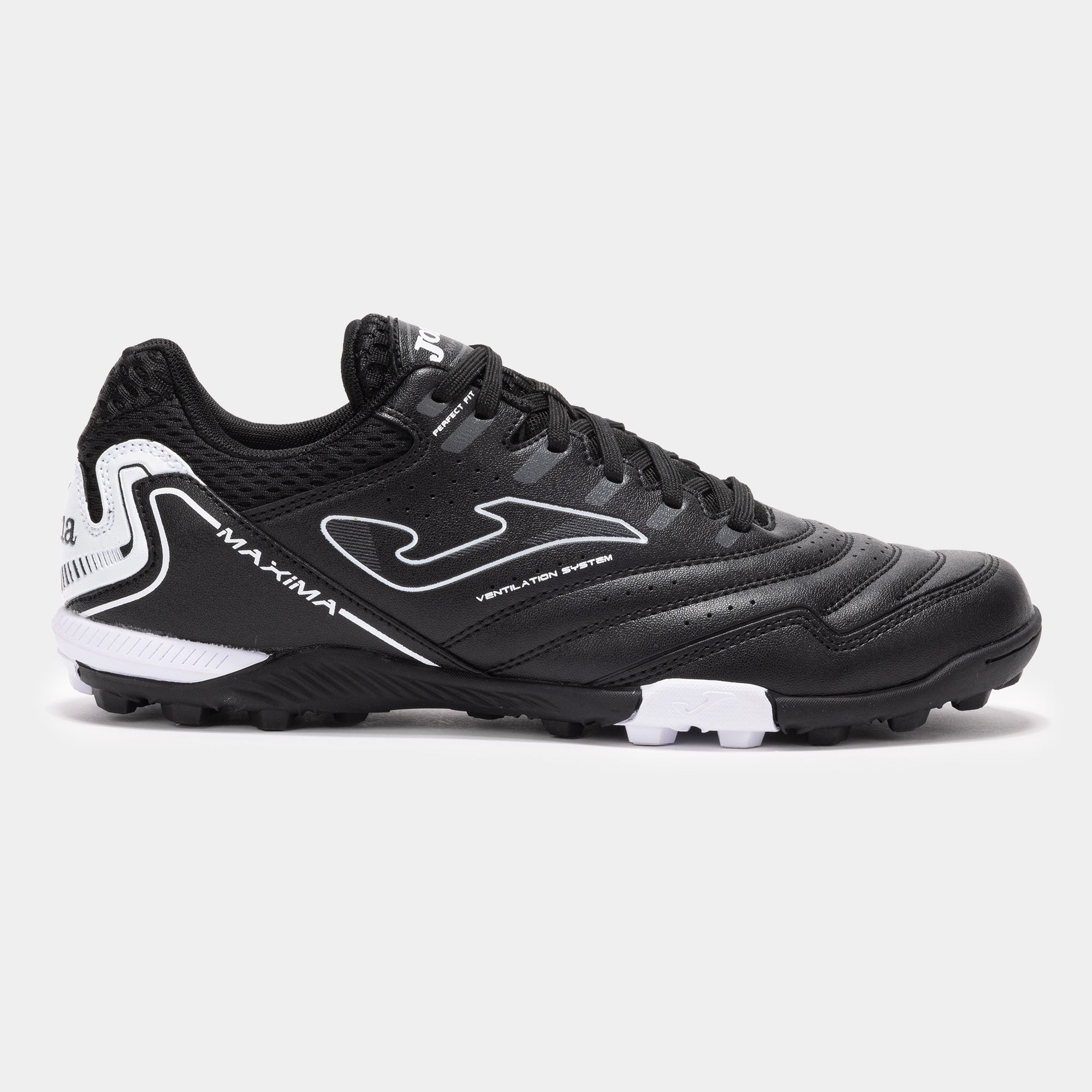 Side profile of Joma Maxima 2501 black turf soccer shoes