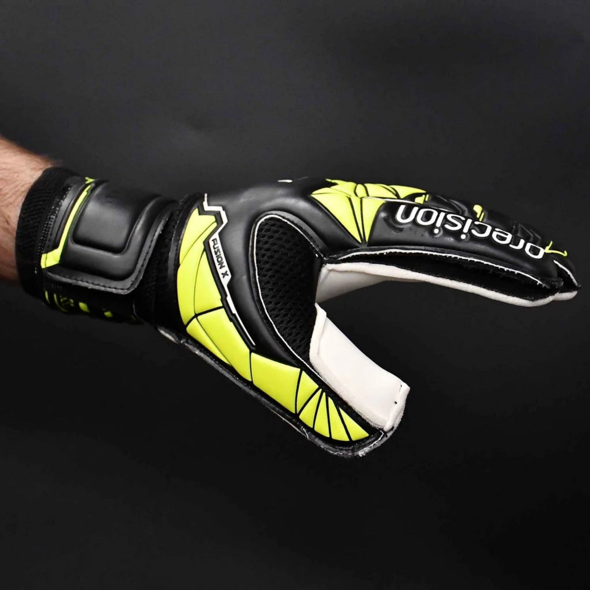 Mesh underhand goalie gloves