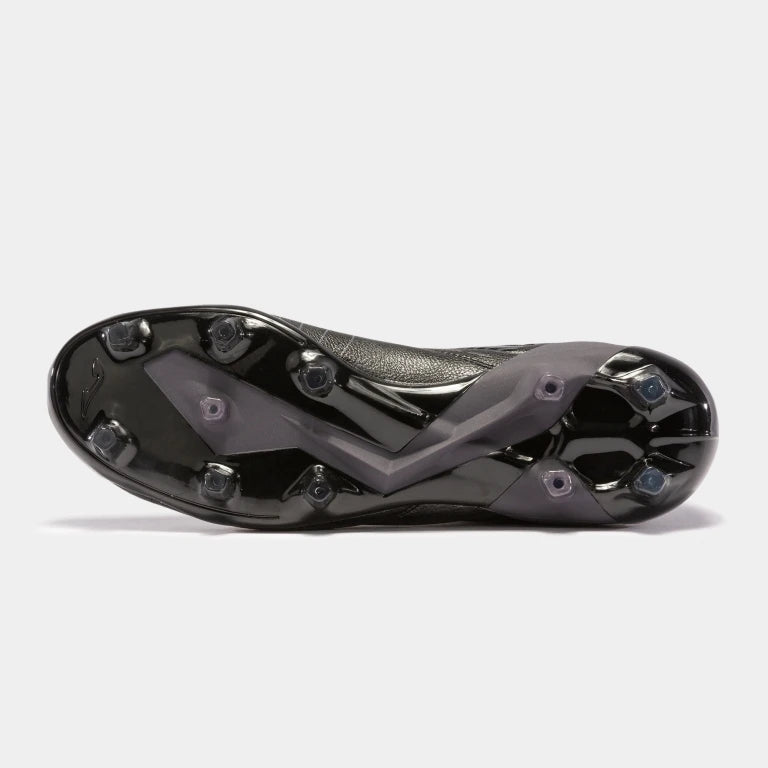Joma Score 2301 FG soccer shoes in black with studded outsole