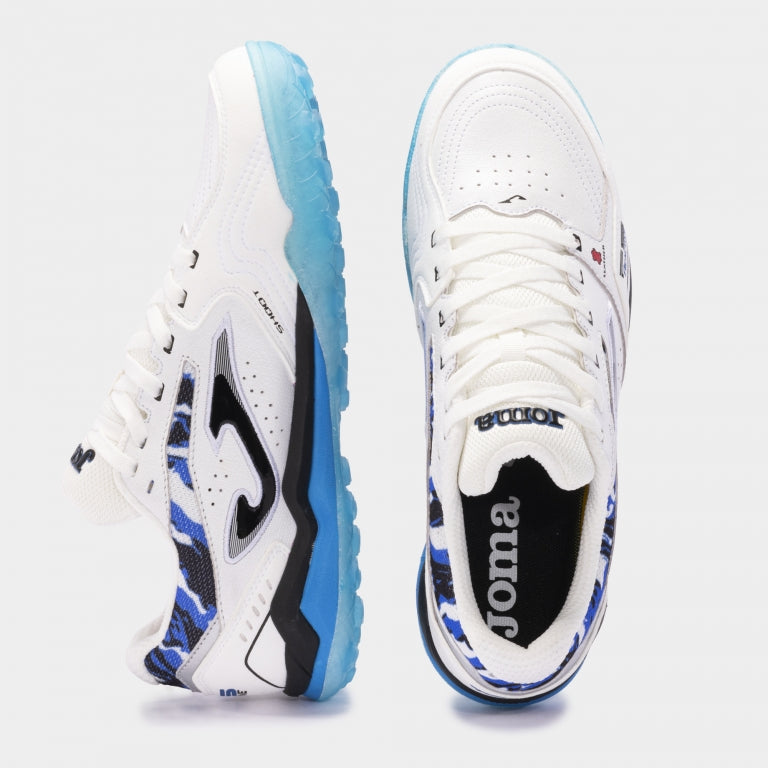 Joma FS Reactive 2432 royal turf shoes – angled top view highlighting laces and breathable upper design.