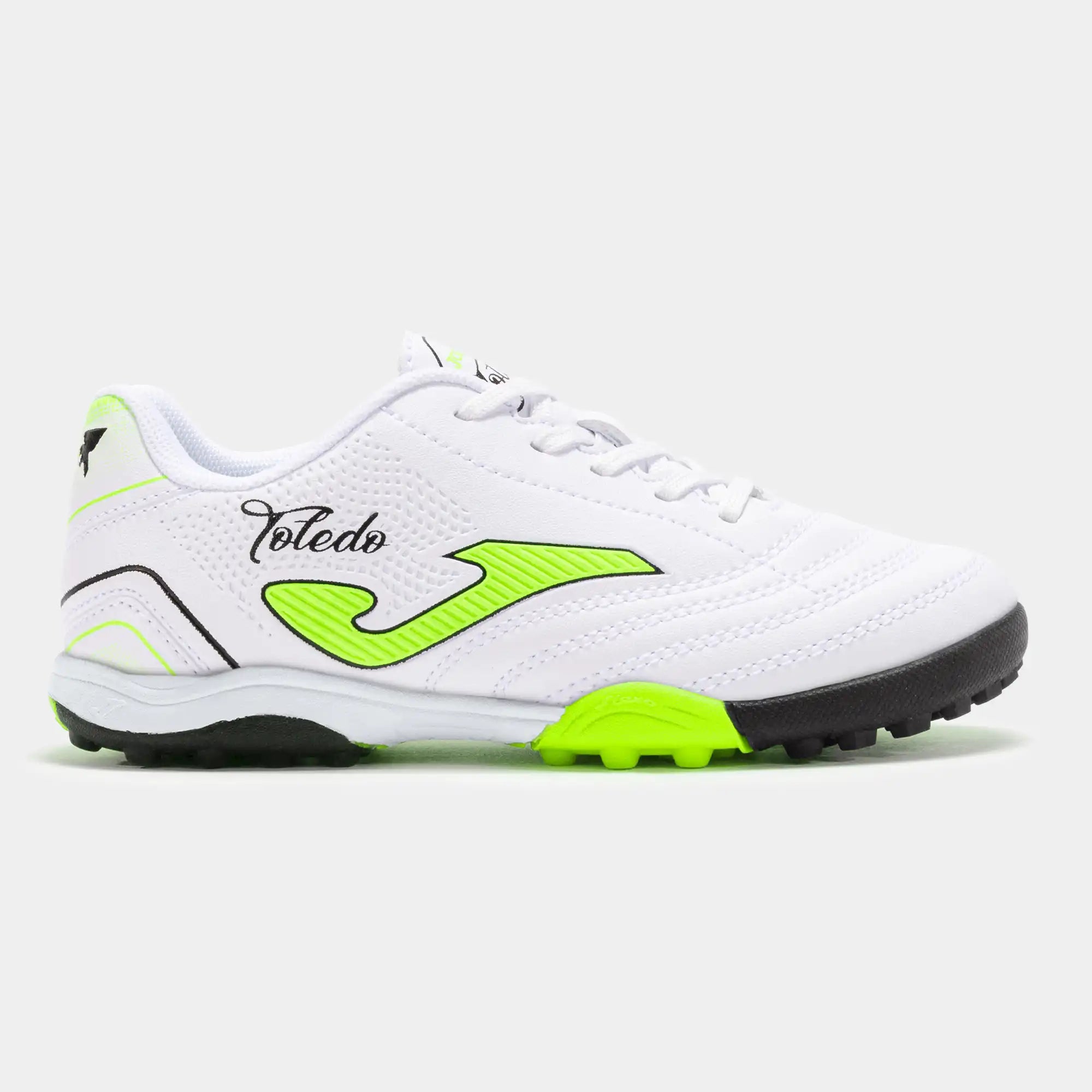 Joma - Durable synthetic upper for long-lasting wear