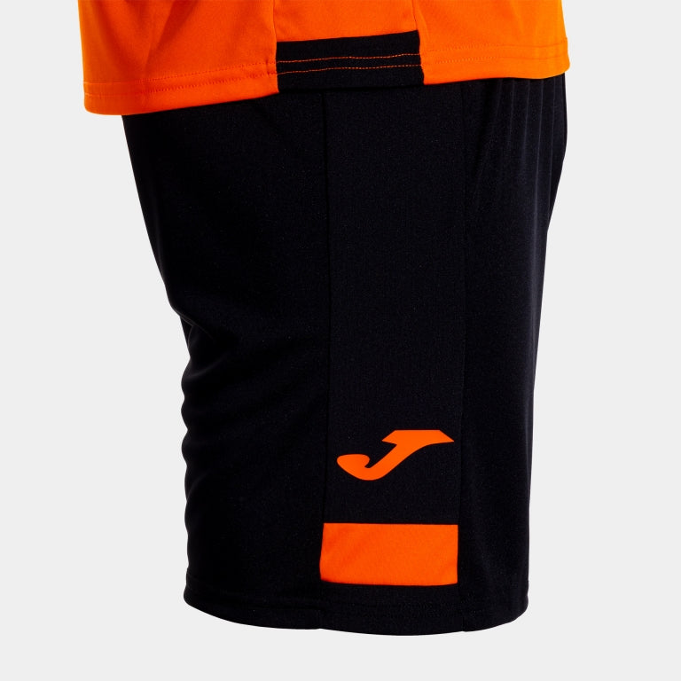Joma Lider Men’s Soccer Uniform displayed on mannequin